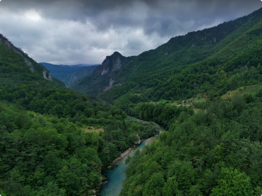 Durmitor nacionalinis parkas: Juodkalnijos gamtos brangakmenis