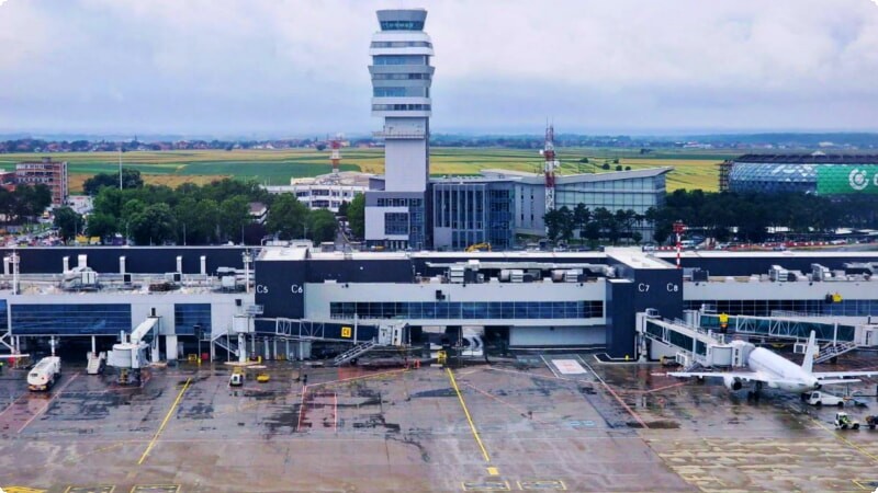 Autopůjčovny na letišti Bělehrad