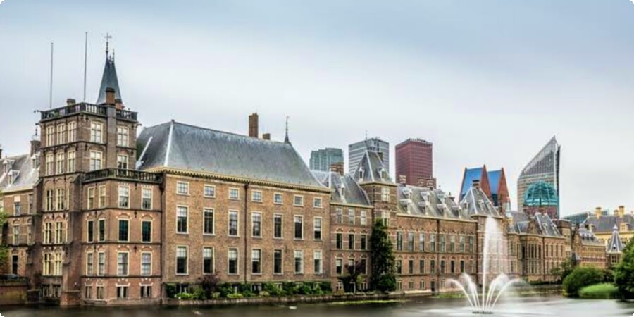 Binnenhofo tyrinėjimas: Nyderlandų valdymo ir istorijos ikona
