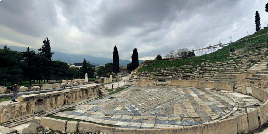 Wiederentdeckung des Theaters des Dionysos: Athens kulturelles Wahrzeichen