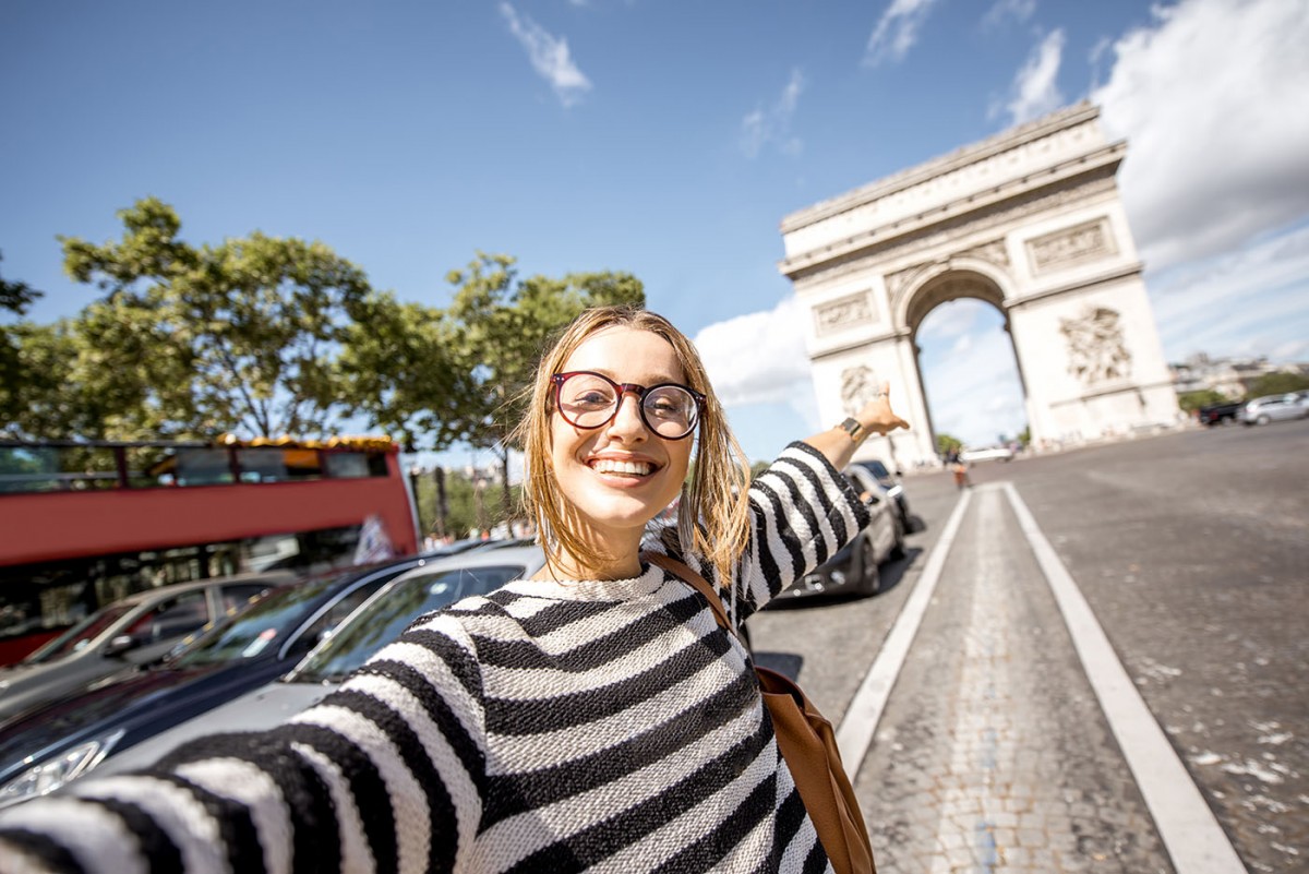Car Rent in Paris