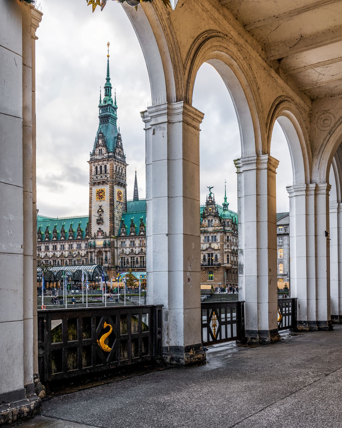 Exploring Hamburg City Hall: A Journey Through History and Architecture