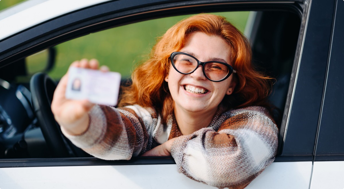 Kan du leie bil med førerkort på mobilen?