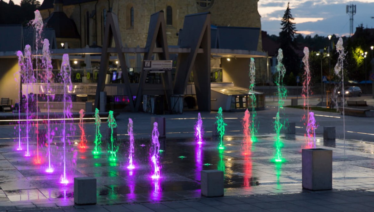 Raekoja plats, Limanowa