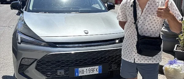 Avis Autonoleggio - Salerno Stazione