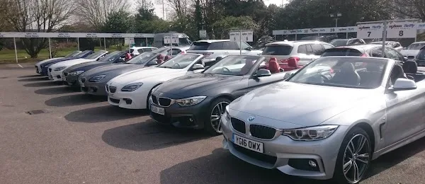 Thrifty Car and Van Rental Heathrow