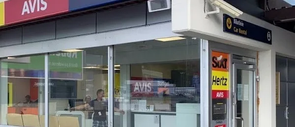 AVIS Leiebil - Kristiansand Kjevik flyplass