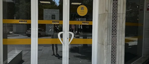 Hertz Alquiler De Coches - Marbella - Avenida Arias Maldonado 4