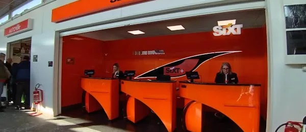 SIXT Noleggio Auto Venezia - Aeroporto di Venezia Marco Polo (VCE)