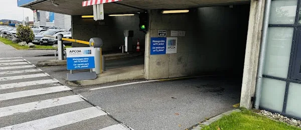 Hertz Autovermietung - Graz Airport