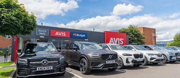 Avis Car Hire - Heathrow Airport T5