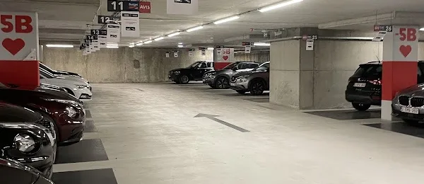 Avis Autoverhuur - Antwerpen