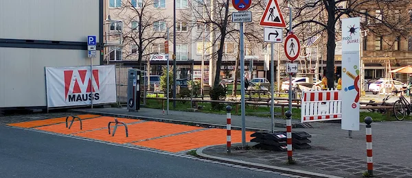 scouter Carsharing Nürnberg - Station Ludwig-Feuerbach-Straße