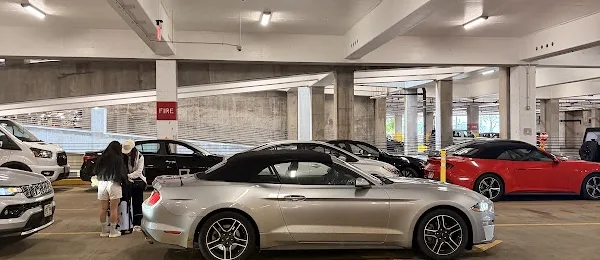 Hertz Car Rental - Honolulu - Daniel K Inouye International Airport (HNL)