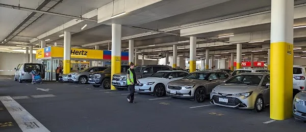 Hertz Car Rental - Adelaide Airport