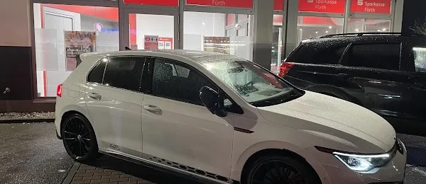 Avis Autovermietung - Nürnberg West