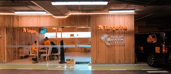 Tangerine - Lisbon Airport