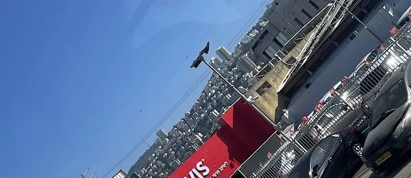 AVIS מכירת רכב והשכרה חיפה צ'ק פוסט