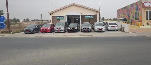 Right cars Larnaca airport station