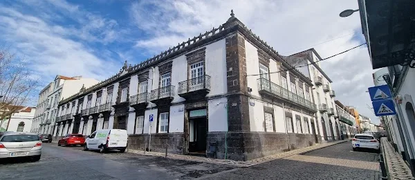 ILHA VERDE Rent a Car - Balcão Sede