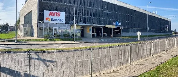 Avis automobilių nuoma, Vilniaus oro uosto biuras, P1